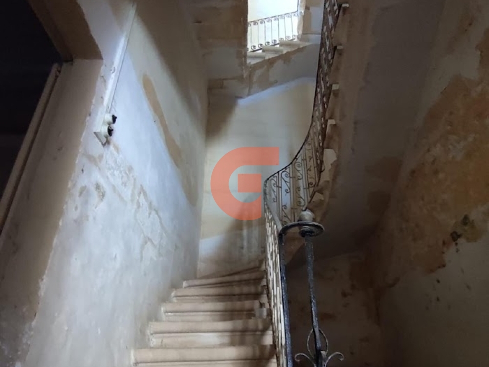 f541fee3-721b-4da8-80e3-3220541595a3 f541fee3-721b-4da8-80e3-3220541595a3