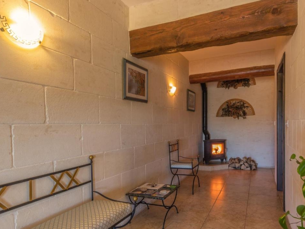 WhatsApp Image 2025-11-18 at 16.53.06 (2) WhatsApp Image 2025-11-18 at 16.53.06 (2)