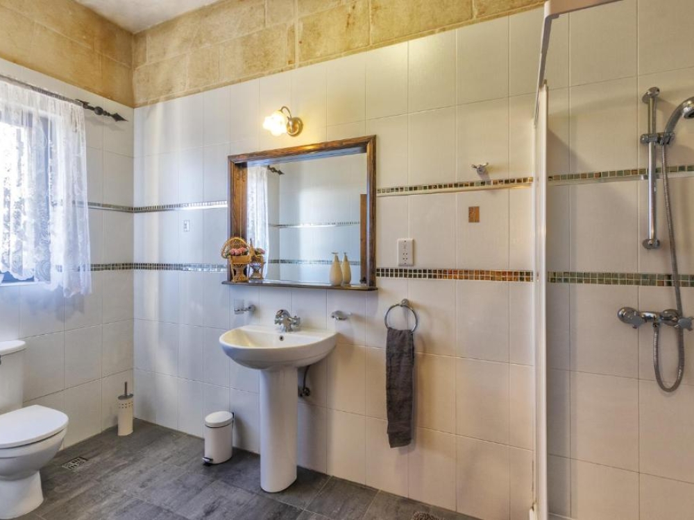 WhatsApp Image 2025-11-18 at 16.53.07 WhatsApp Image 2025-11-18 at 16.53.07